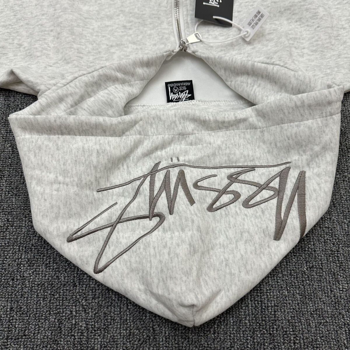 ステューシー BACK HOOD APPLIQUEZIP HOODIE HOODIE刺繍 ジップ ロゴ パーカー