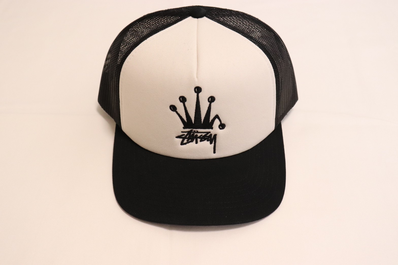 ステューシー CROWN STOCK TRUCKER CAP