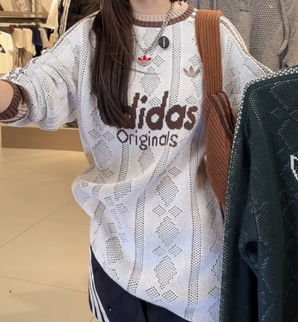 アディダスOriginals U SWEATER セーター Off White