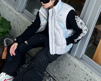 アディダスOriginals × GALI Down Vest リミテッド