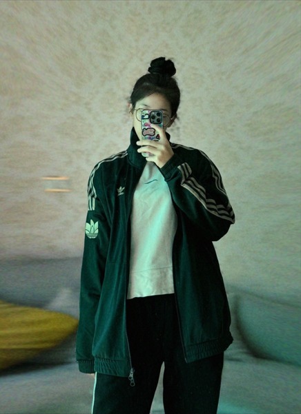 アディダスOriginal RETRO Jacket  Dark Green