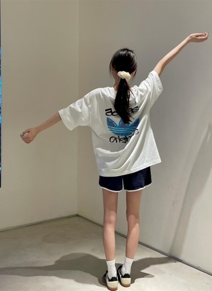 アディダスOriginals Trefoil Big Logo 半袖Tシャツ