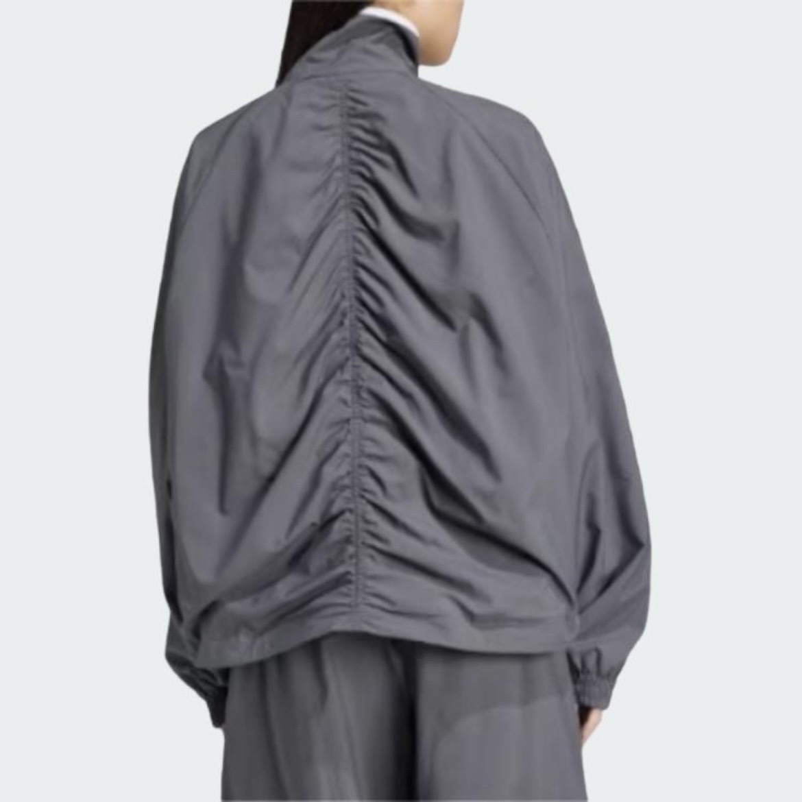 アディダスADILENIUM 3 トラックトップ Grey