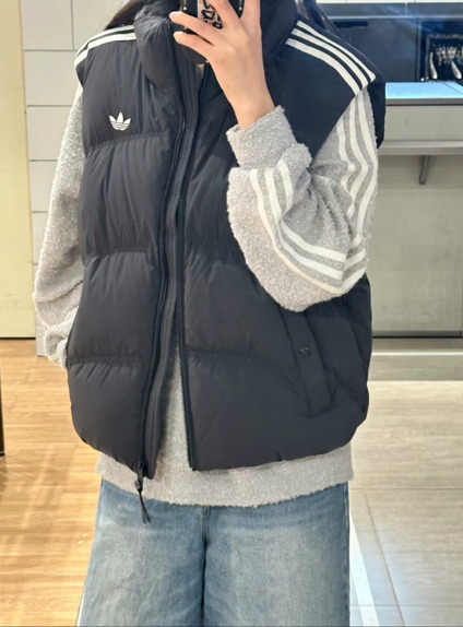 アディダスOriginals ダウンベスト black