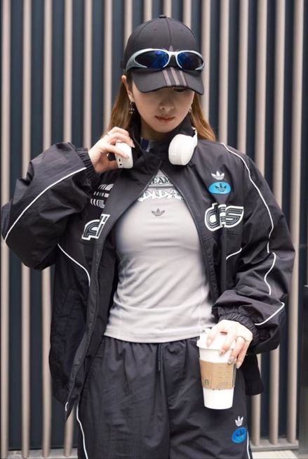 アディダスOriginals レーシングジャケット black