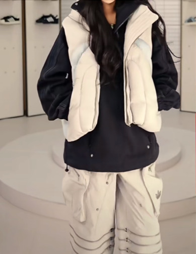 アディダスOriginals × GALI Down Vest リミテッド