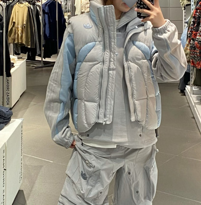 アディダスOriginals × GALI Down Vest リミテッド