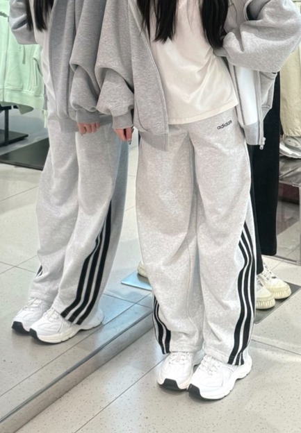 アディダスワイドトレーニングパンツ grey