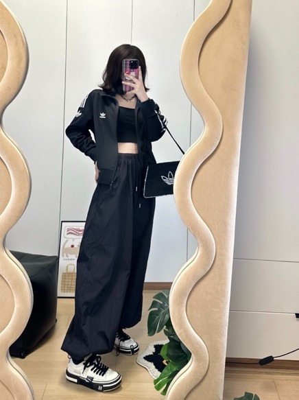 アディダスOriginals Retro Trefoil Track Top black
